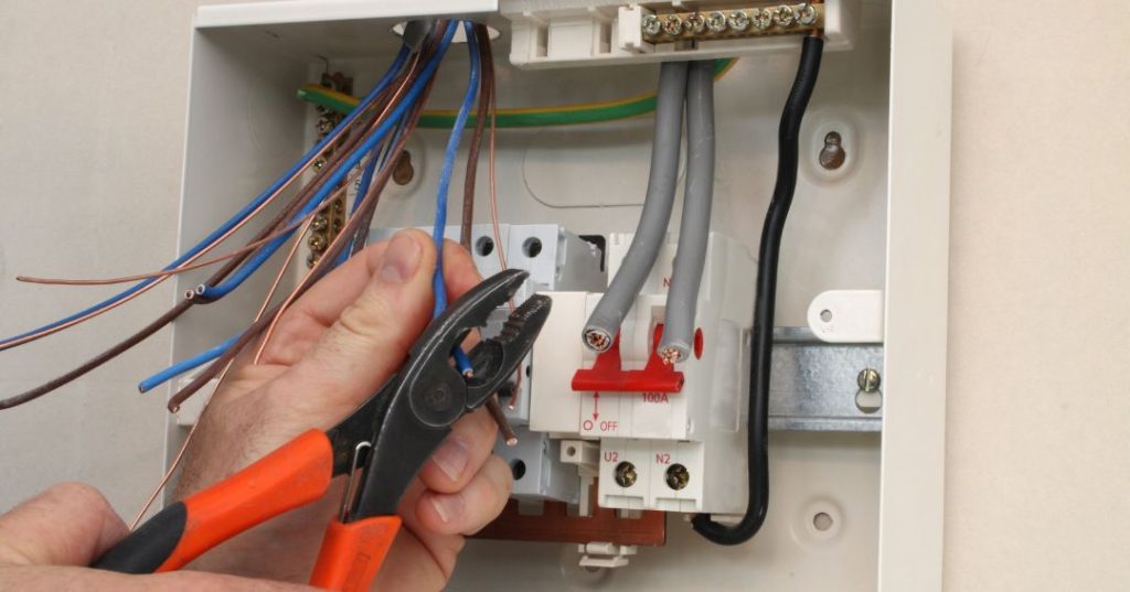 Circuitos e fiações elétricas em São José dos Campos