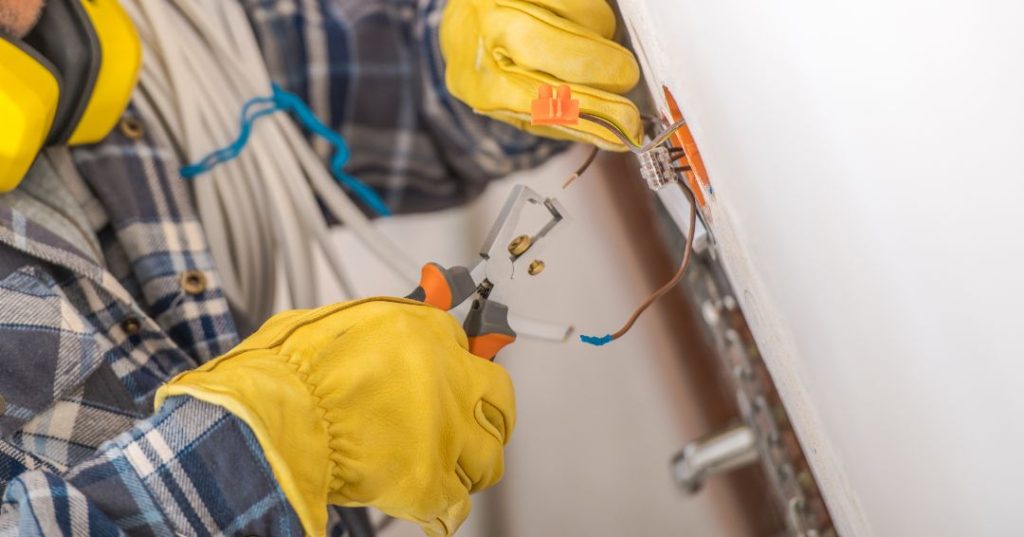 Consertos e manutenções elétricas em São José dos Campos